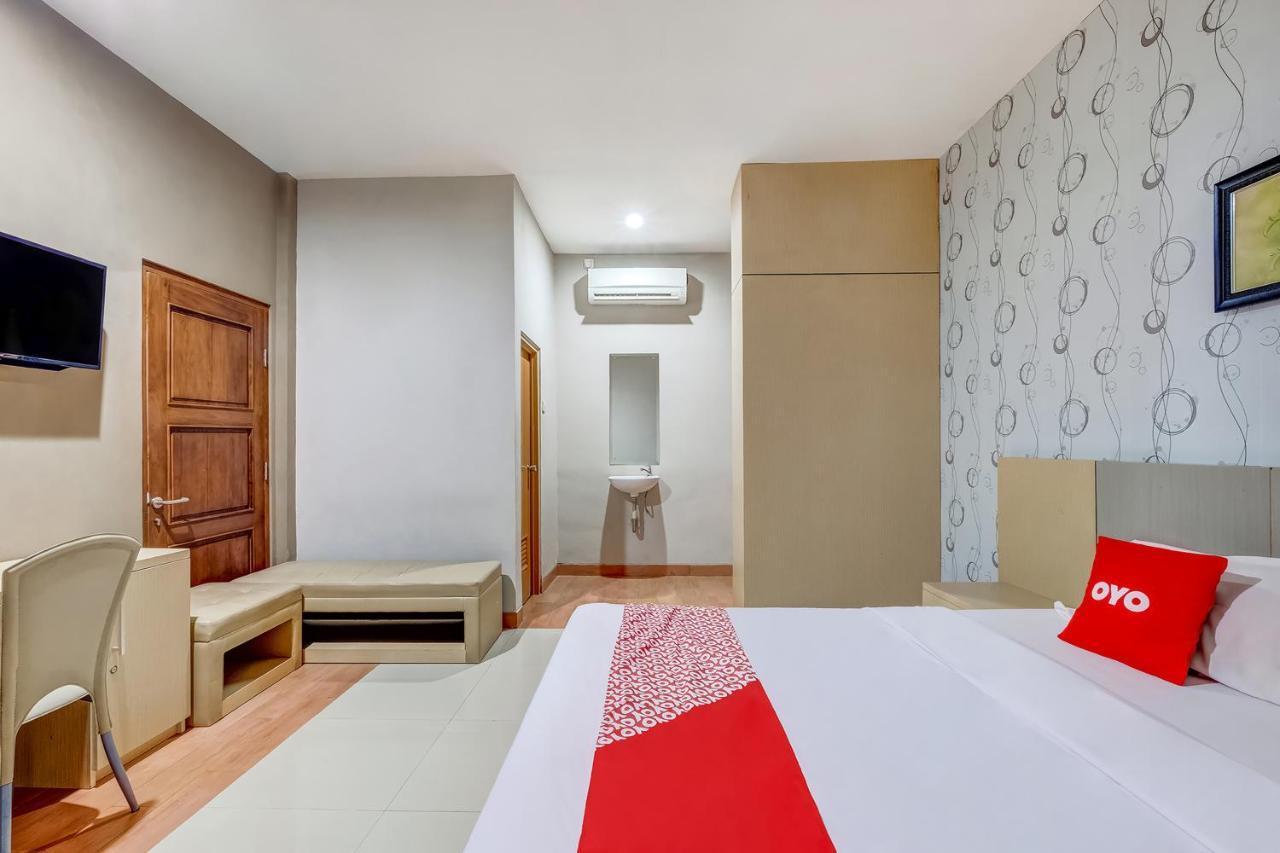 Oyo Flagship 3726 Tembok Batu Residence Tugu Екстер'єр фото